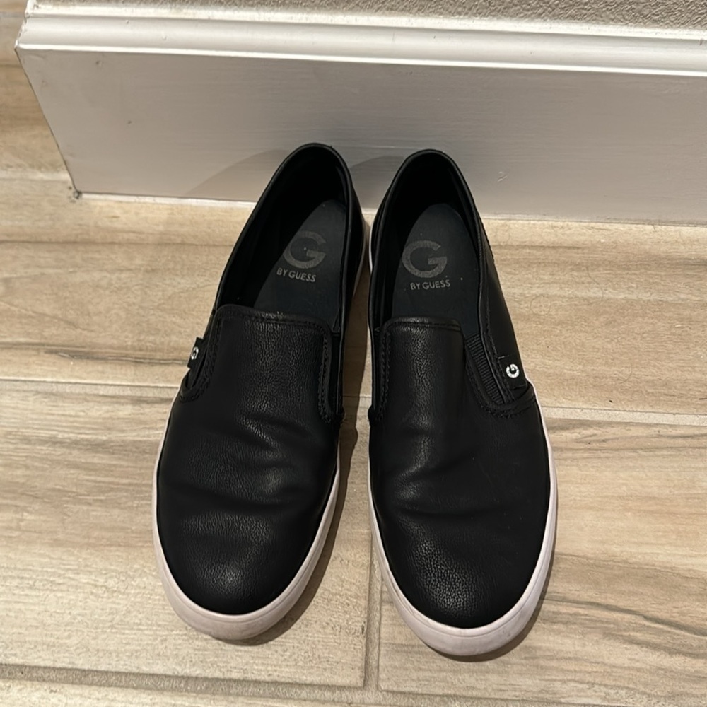 G by Guess Black Slip‎ On Shoes - Size: 9 1/2